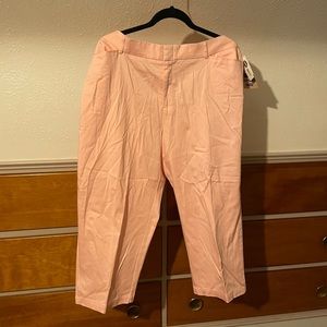 Pink Dockers capris